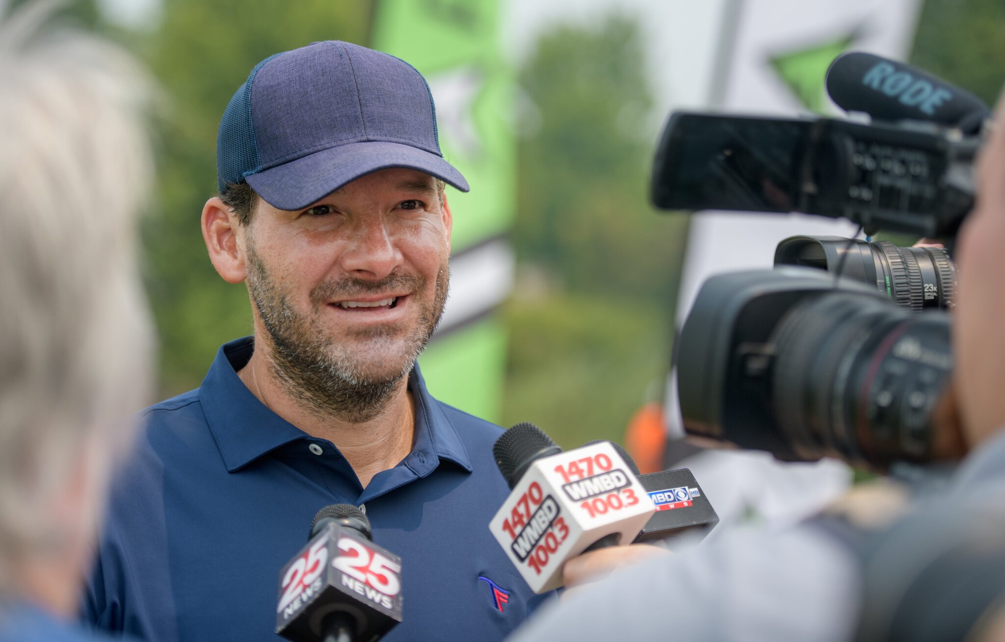 Tony Romo placed on leave by CBS following arrest after golf event in Milwaukee