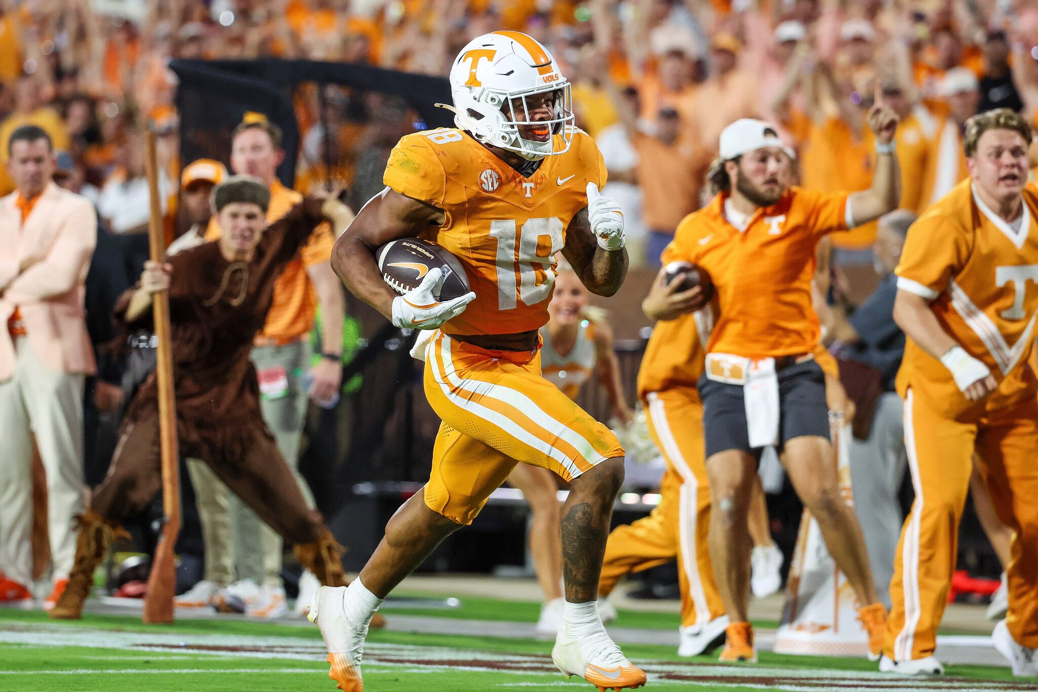 How to buy Tennessee Volunteers college football tickets, Vols full schedule