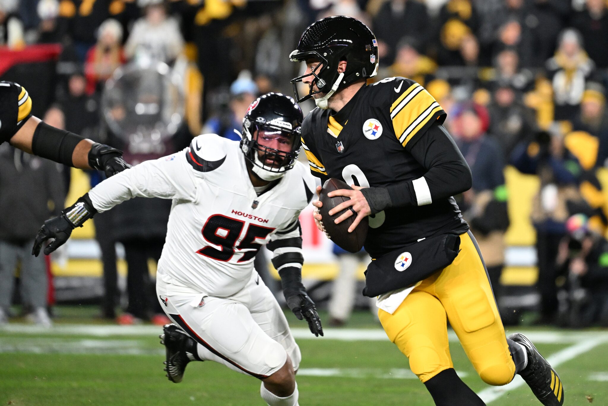 Browns sign former Tennessee defensive end in NFL preseason