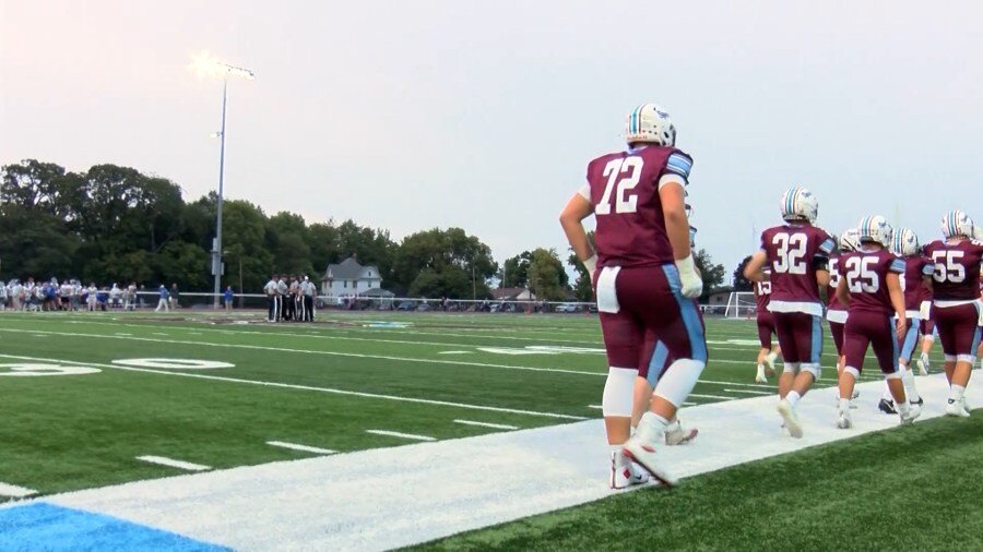 St. Joseph-Ogden football, led by Oregon commit, setting high bar in 2026