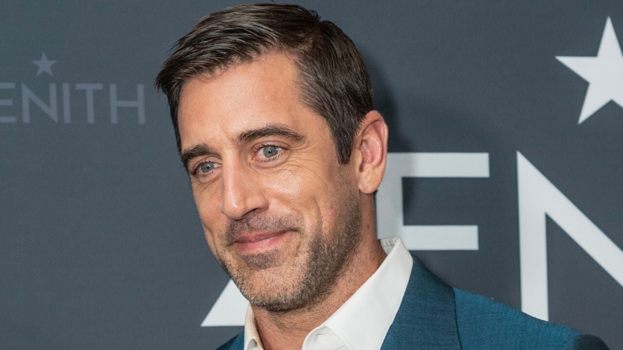 Aaron Rodgers Spends Three Hours at L.A. Gym Ahead of Final Steelers Training Camp