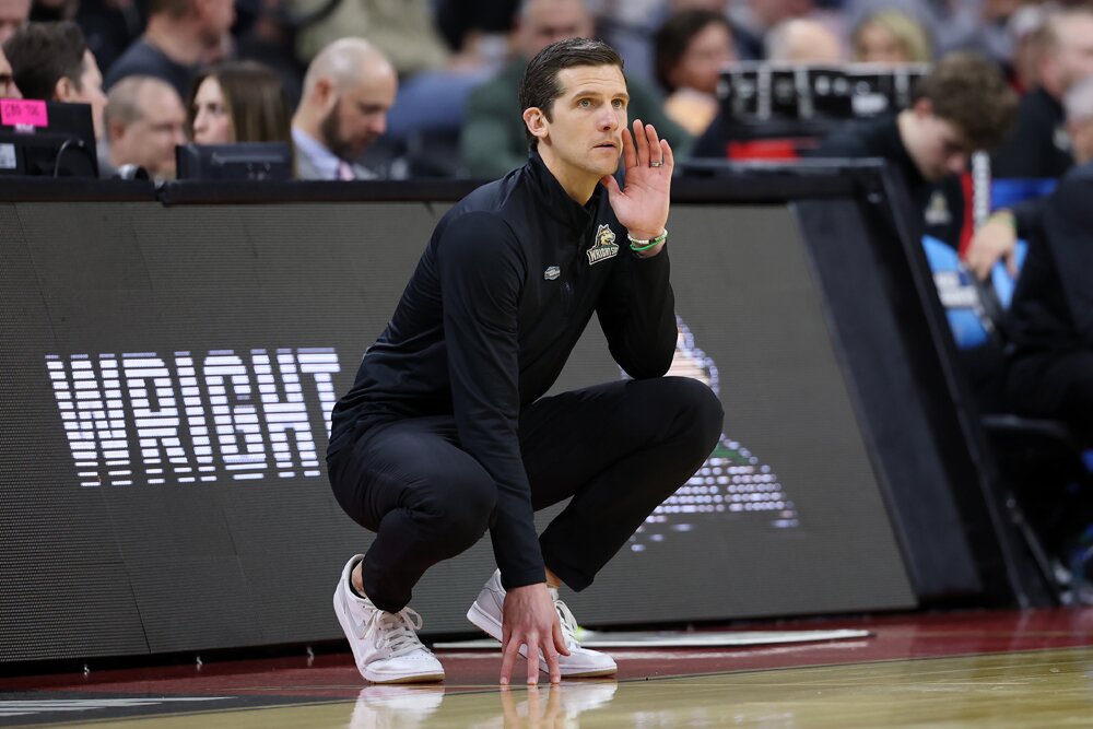 Wright State extends contract of men’s basketball coach