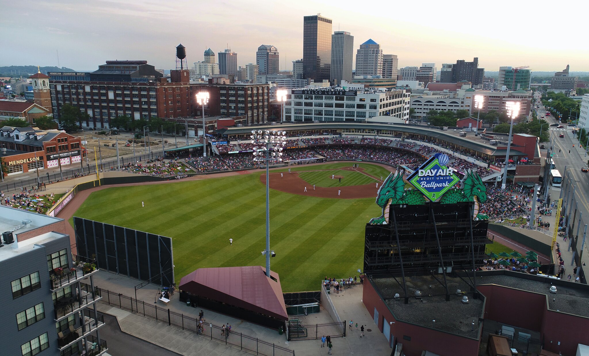 Fans brave high heat at Day Air Ballpark