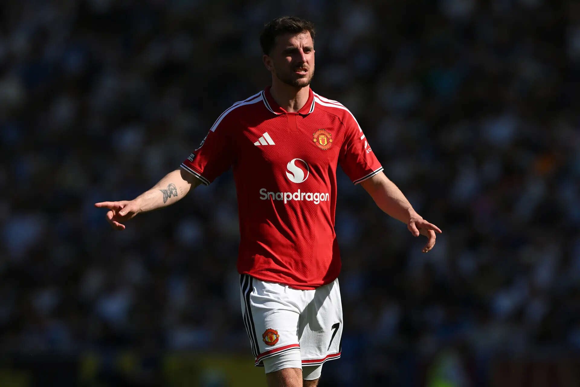 Mason Mount Injury Scare: Michael Carrick reveals why Manchester United star was substituted
