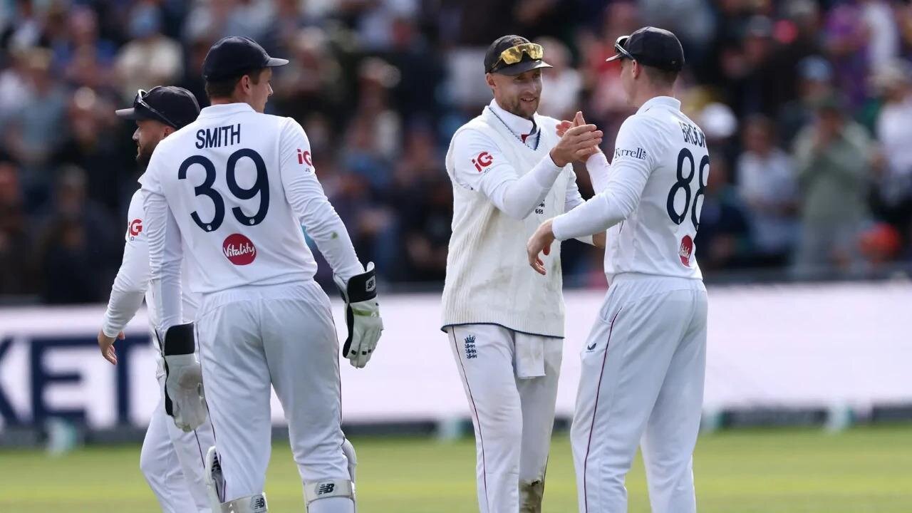 Joe Root’s captaincy return begins in style as England crush Pakistan by innings and 103 runs in 1st Test