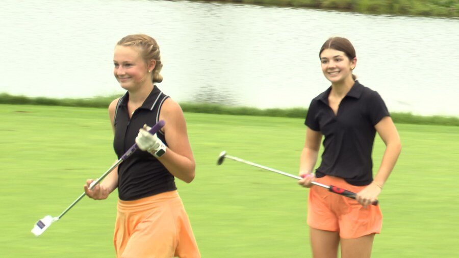 Roanoke-Benson welcomes back girls golf program