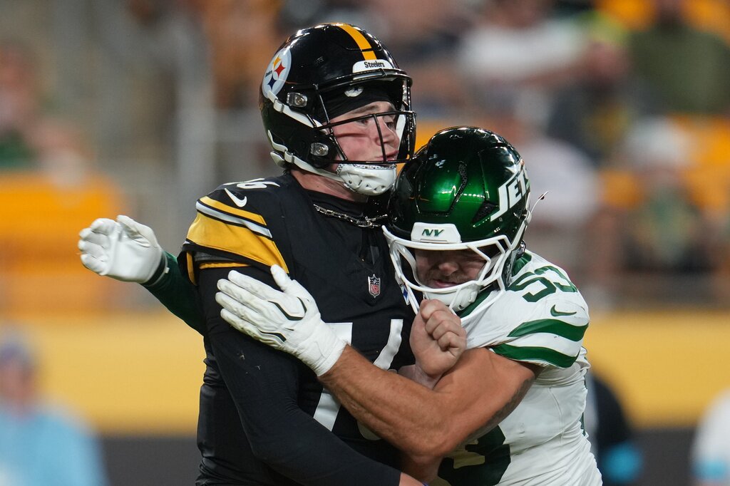 Jets stymie Steelers’ young quarterbacks in 17-0 shutout