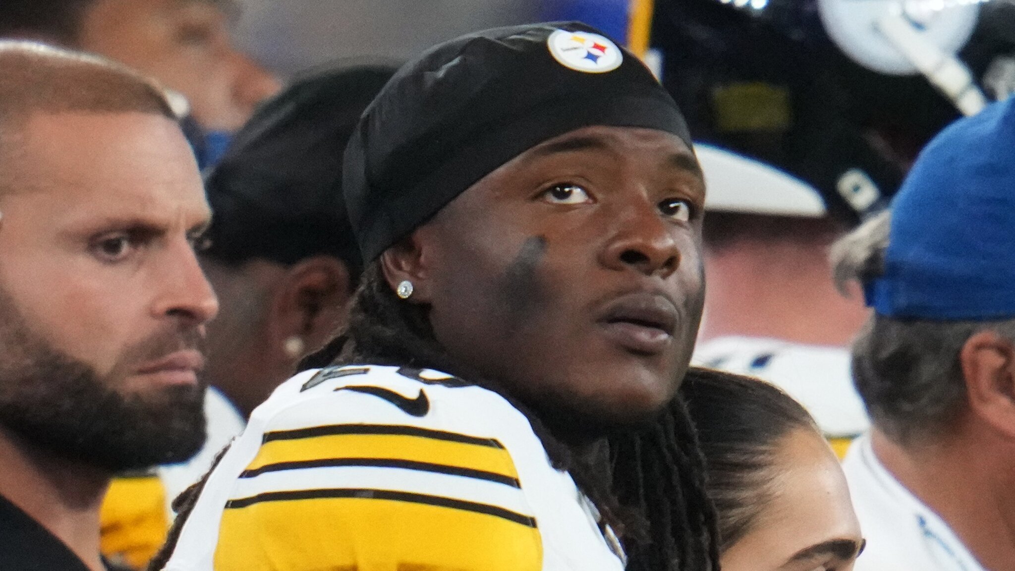 Steelers trade former 3rd-round pick, RB Kaleb Johnson