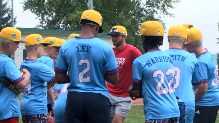 Phenix City walks off Pennsylvania to advance in Little League World Series