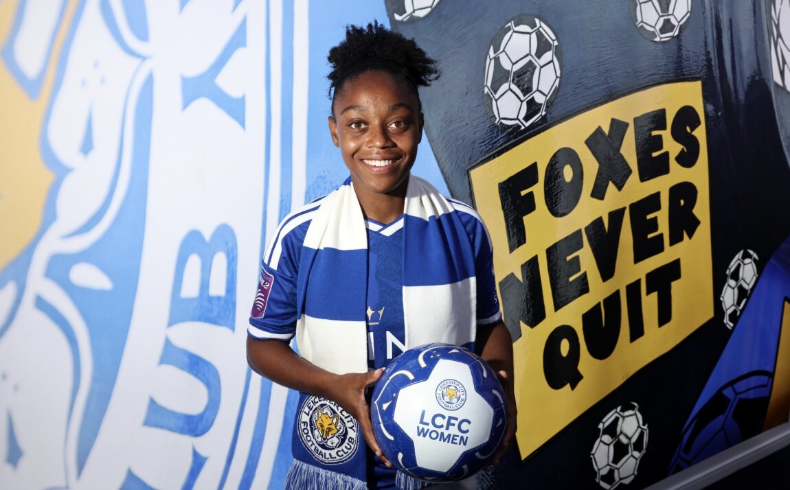 Leicester City sign Spurs winger Dennis on loan