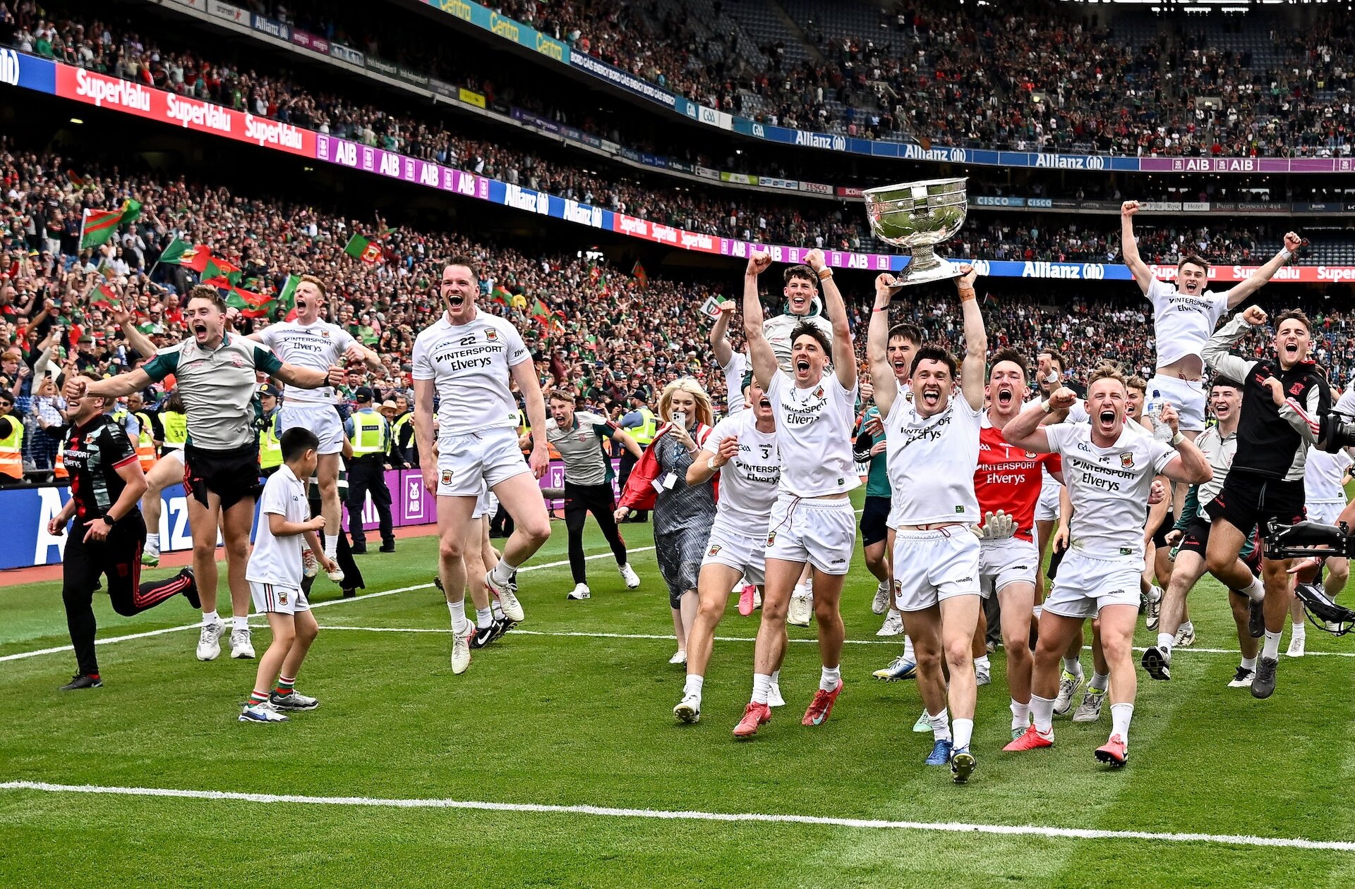 🇮🇪 Y! Sports AM: 75-year wait
