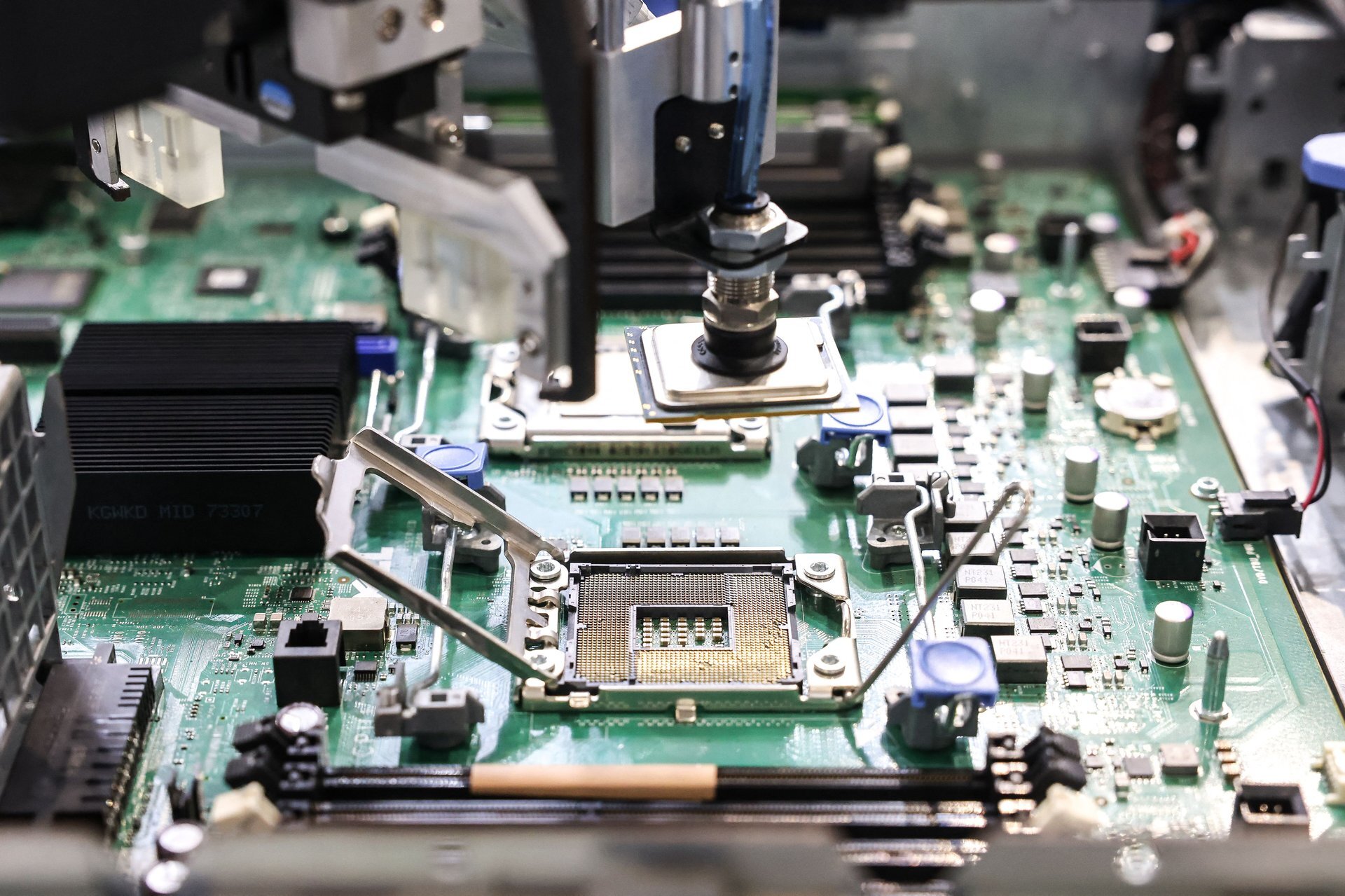 China's top chip foundry is raising prices as AI demand pushes it past $3 billion in revenue
