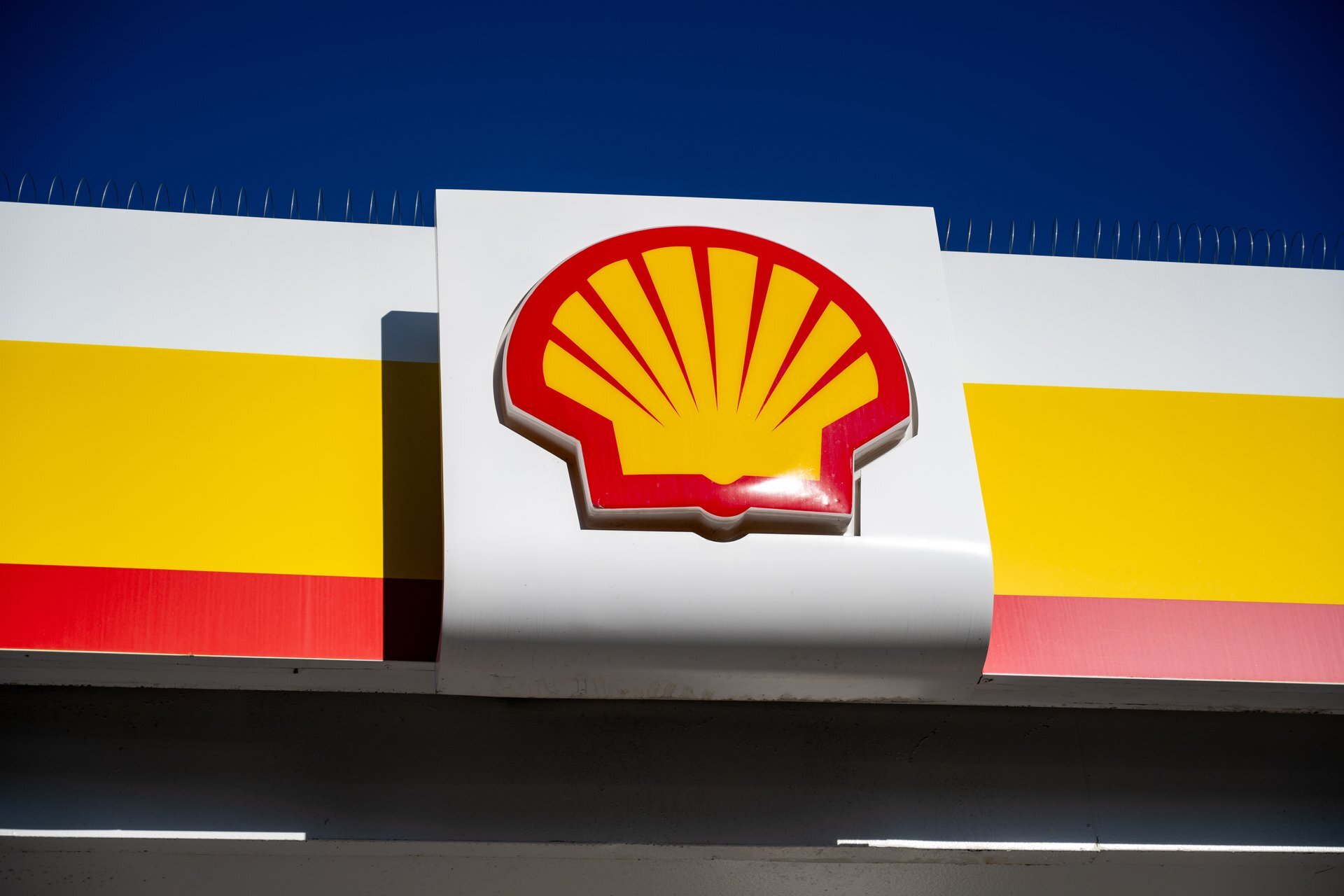 Shell is attracting bids for its U.S. chemicals plants that could fetch $8 billion