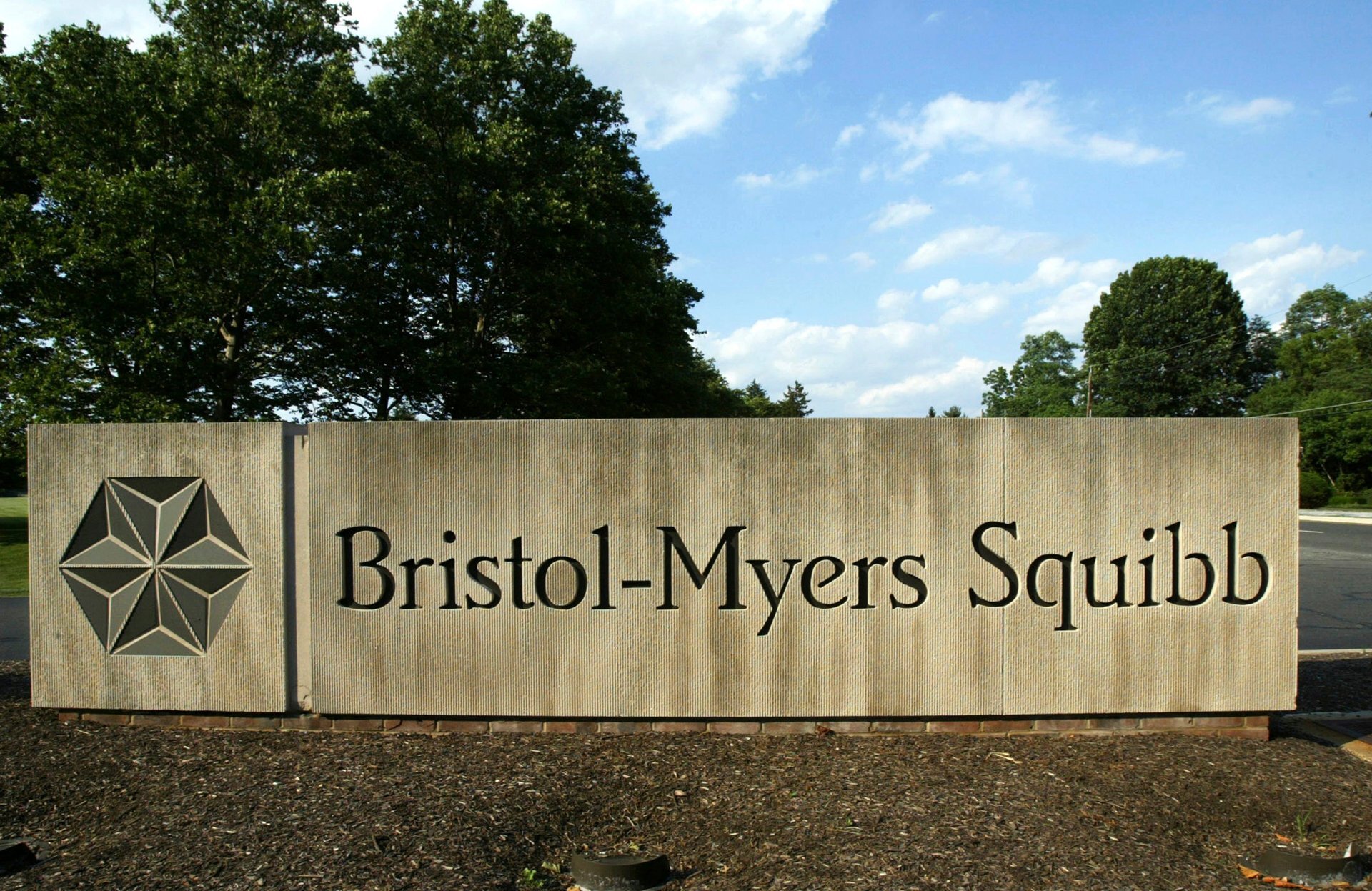 Appeals court revived a $6.7 billion lawsuit against Bristol Myers Squibb over delayed drug approvals