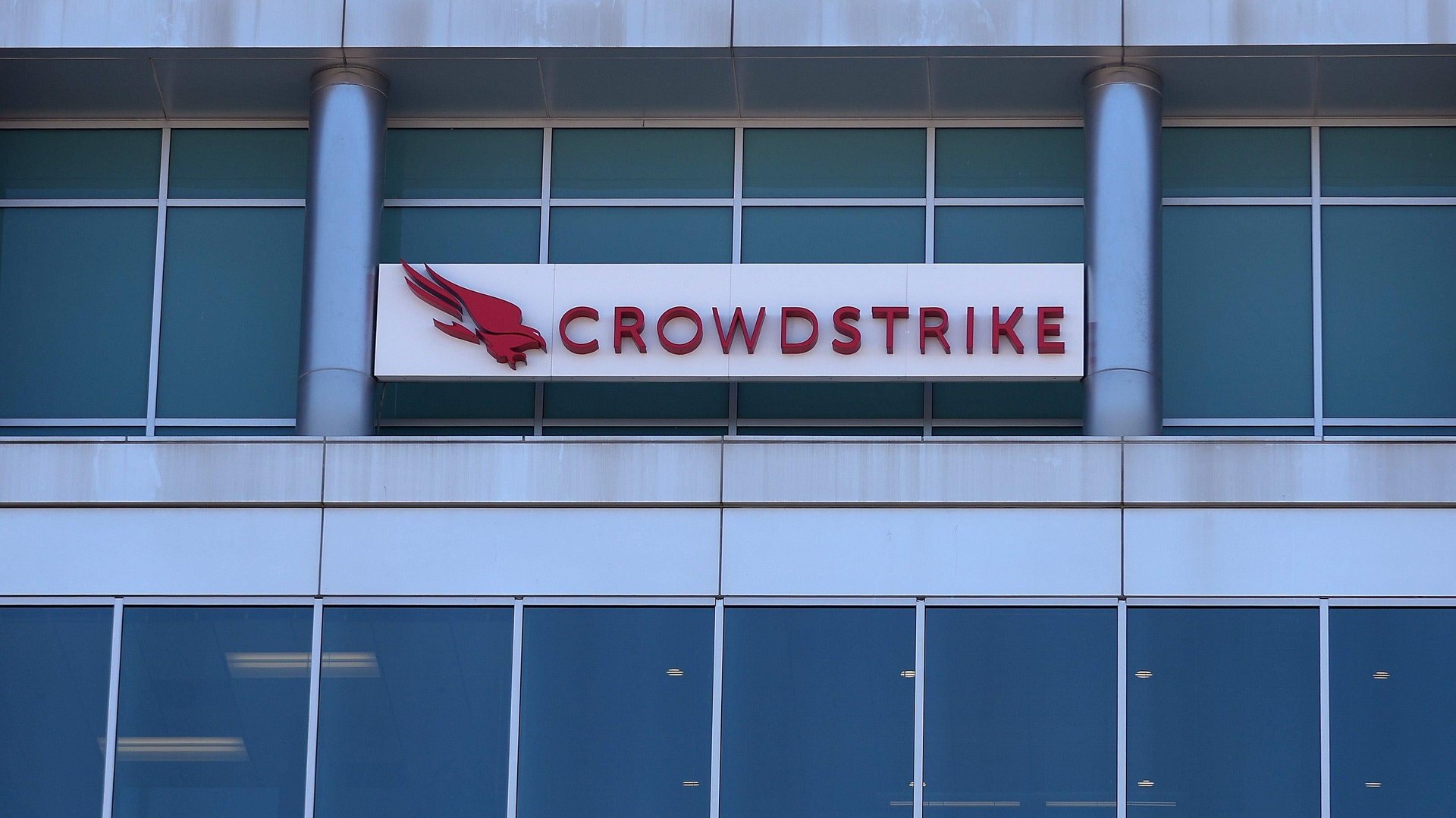 CrowdStrike and Palo Alto Networks stocks surged to new highs after cybersecurity conference