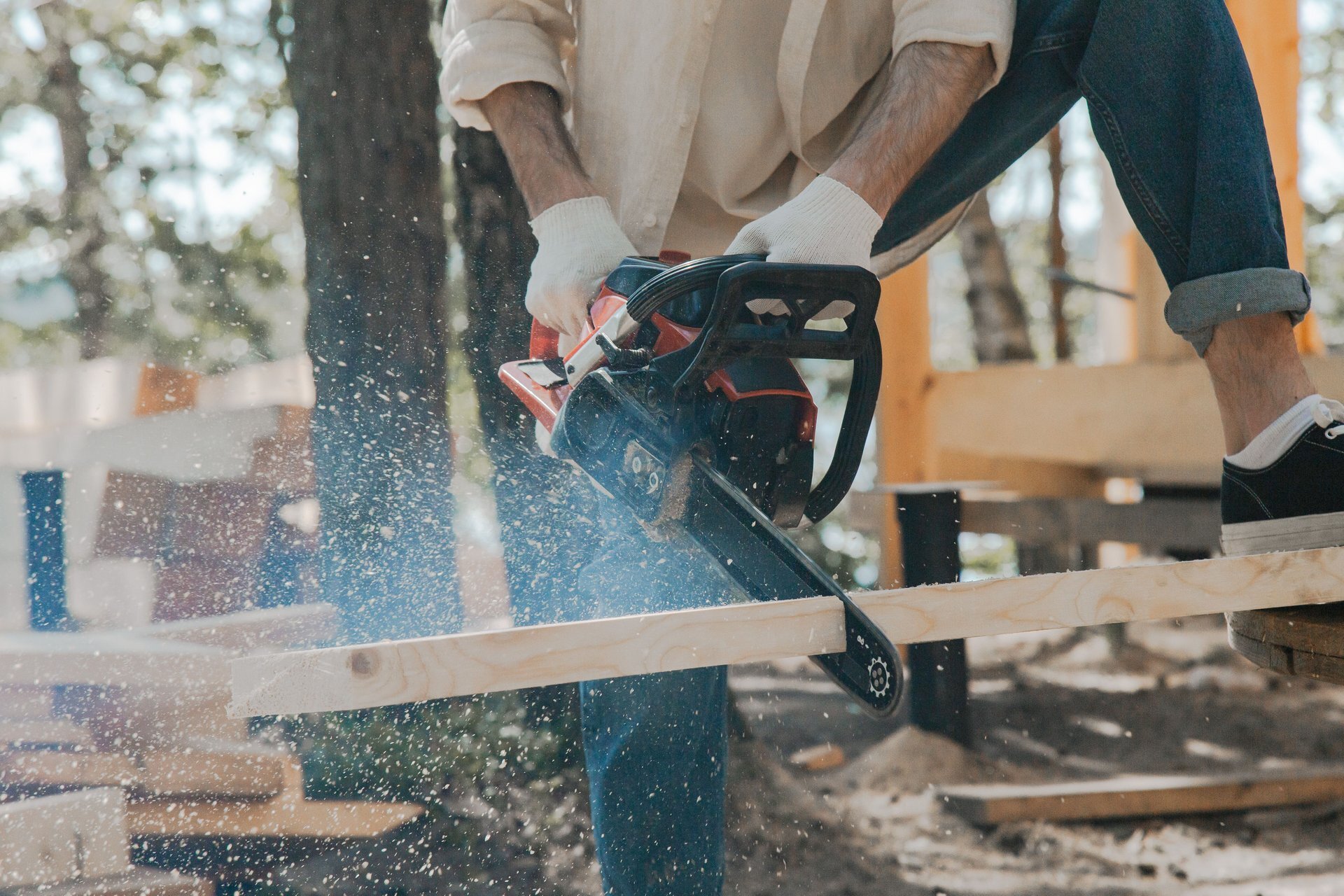 The safest battery and electric chainsaws, according to Consumer Reports