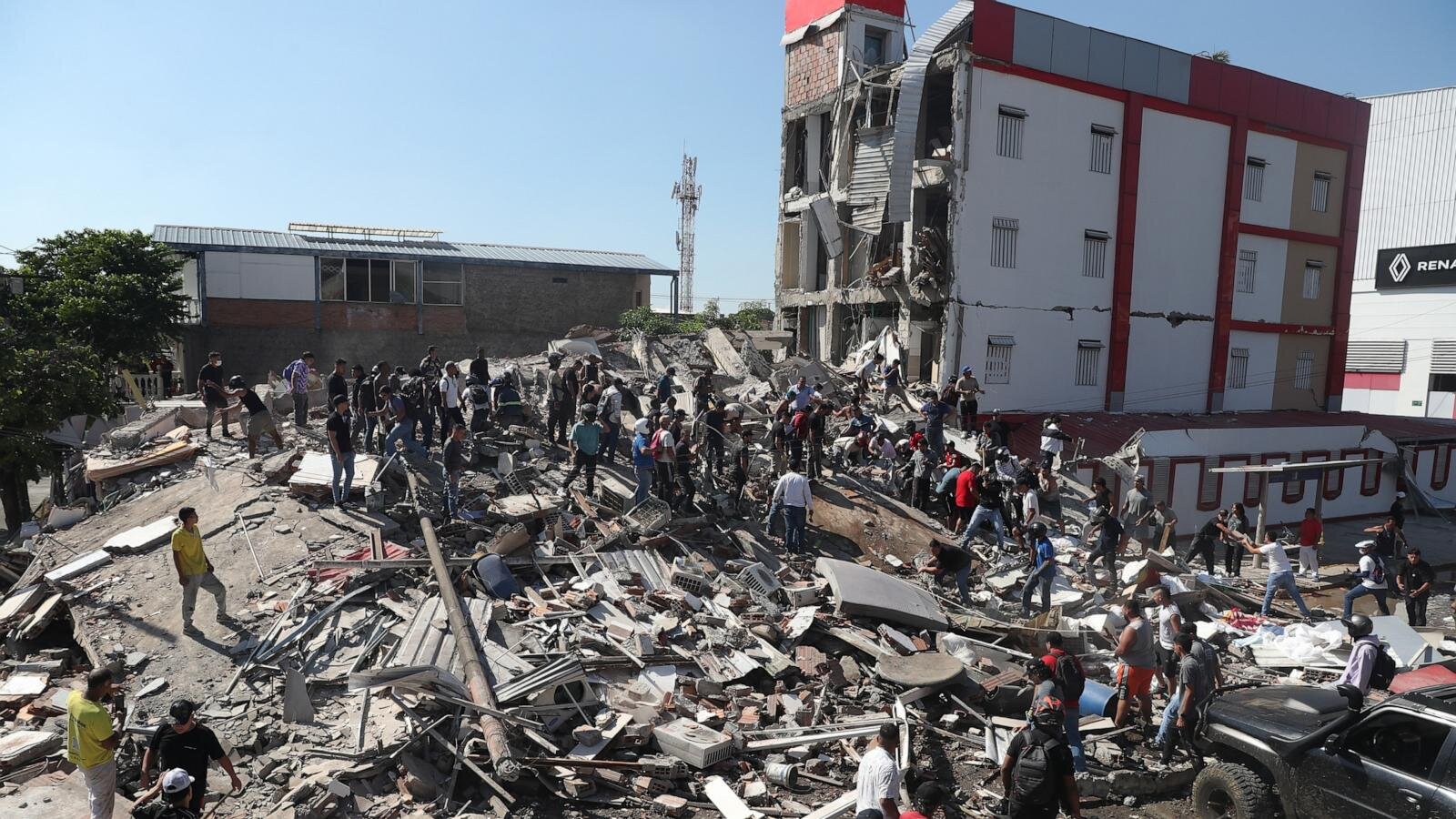Colombia earthquake: Dozens dead, people trapped in collapsed buildings