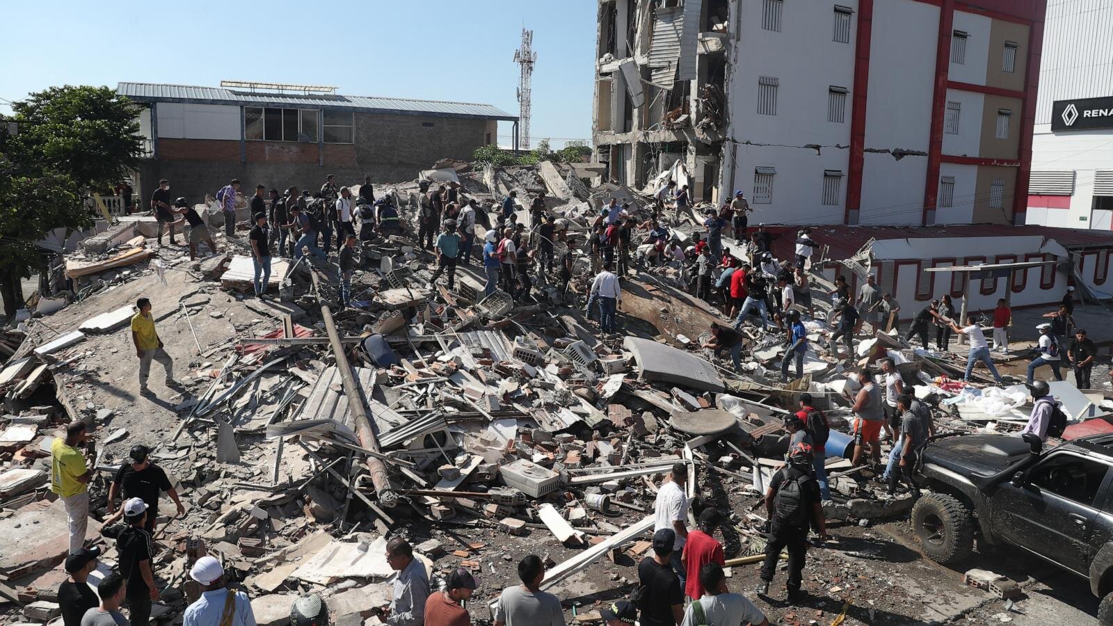 20 dead after 7.4-magnitude earthquake shakes western Colombia