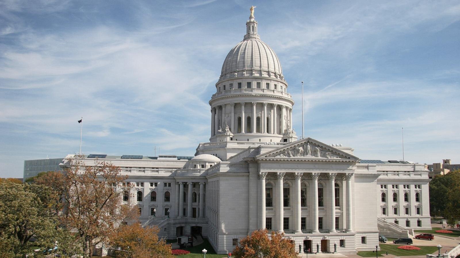 Wisconsin live primary results: Down to the wire in governor's race