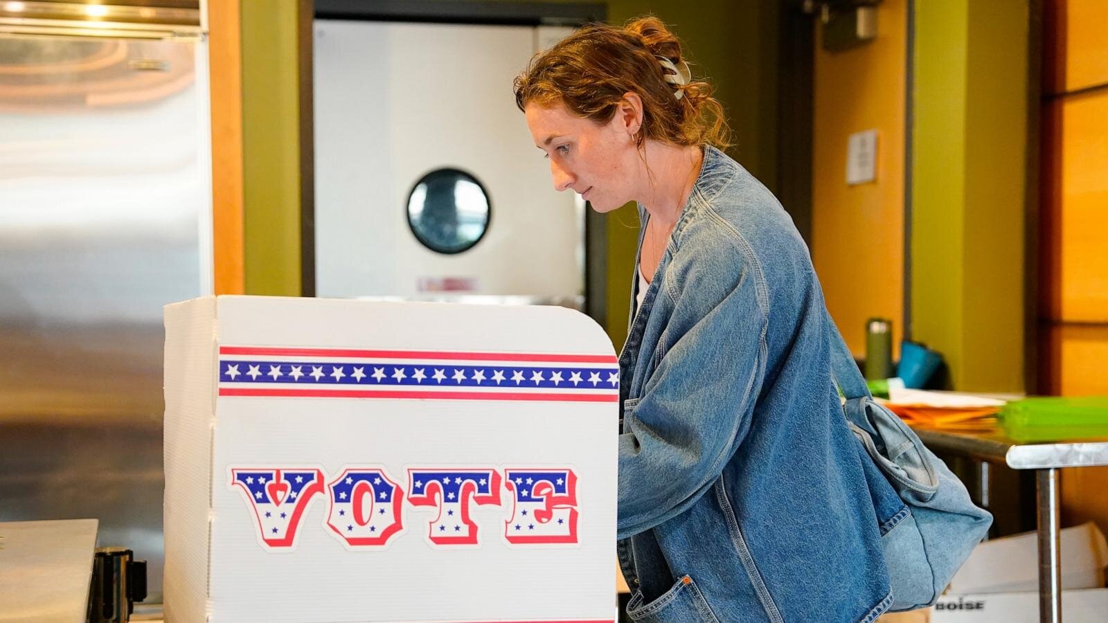 Tuesday primaries: Crowley projected to defeat Hong in Wisconsin