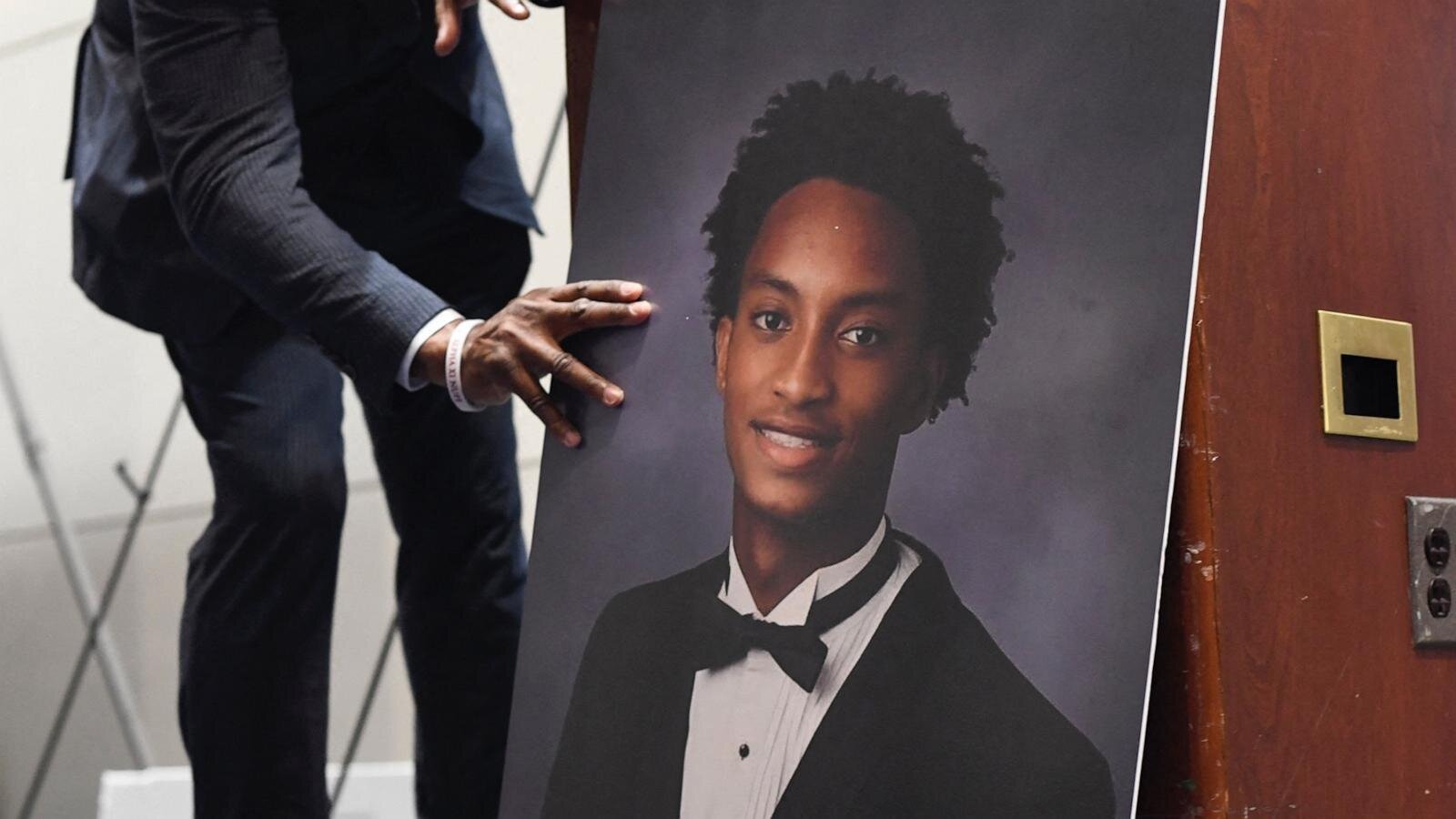 Nolan Wells' state autopsy completed amid investigation into teen's death: Officials