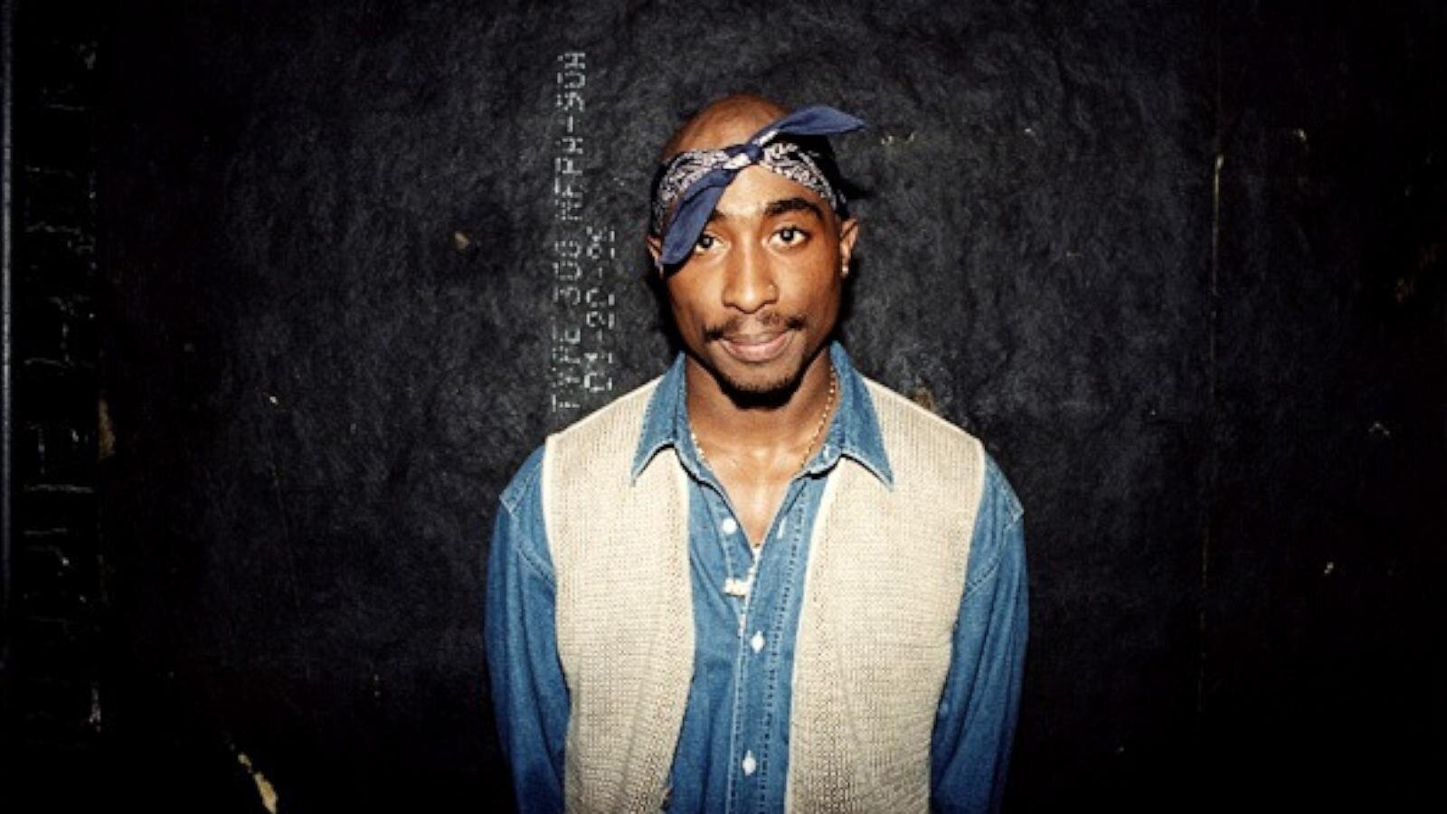 RIP King': Fans pay respect to Tupac, hope for justice as murder trial nears the end
