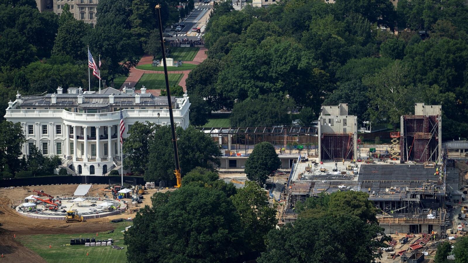Trump appeals to Supreme Court to allow White House ballroom construction to continue