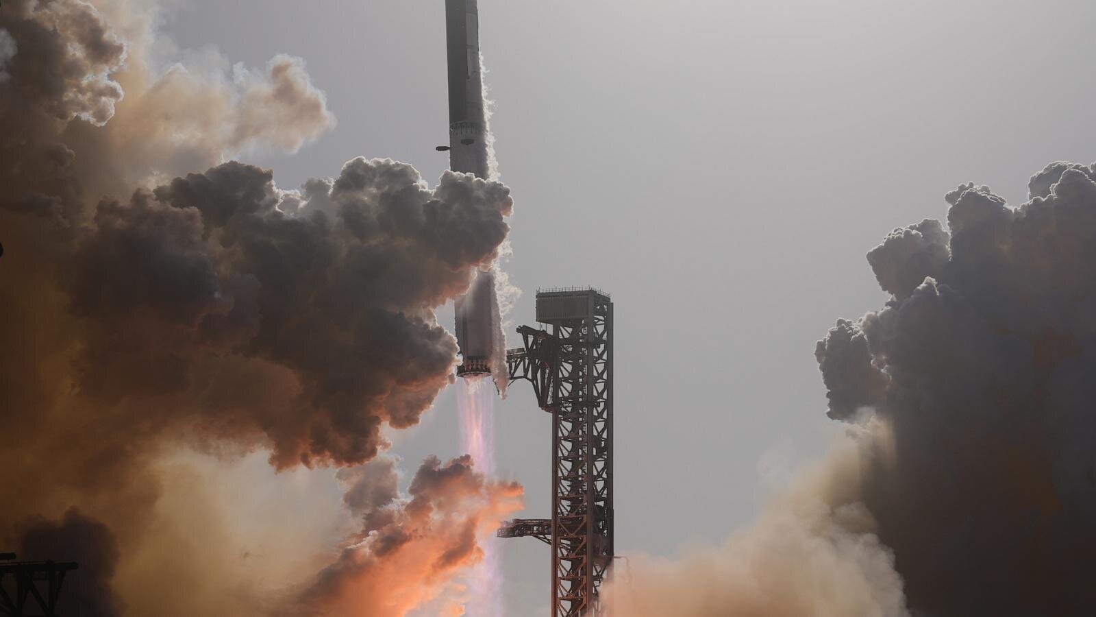 Musk to face tough questions during SpaceX's first earnings call as a public company