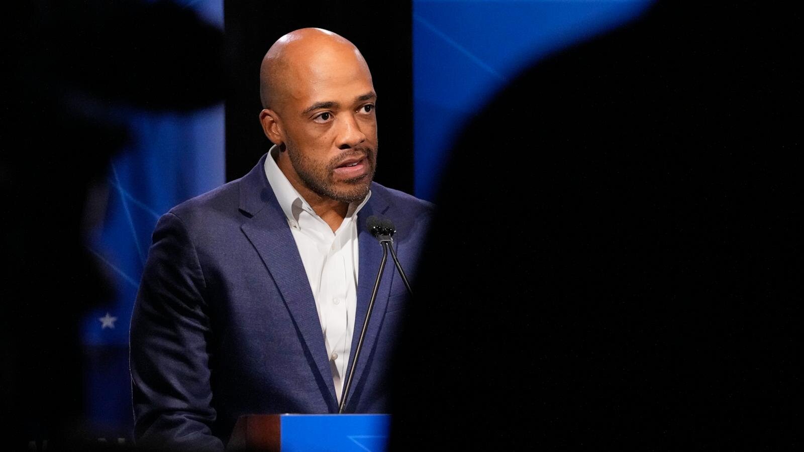 Mandela Barnes drops out of the Democratic primary for Wisconsin governor