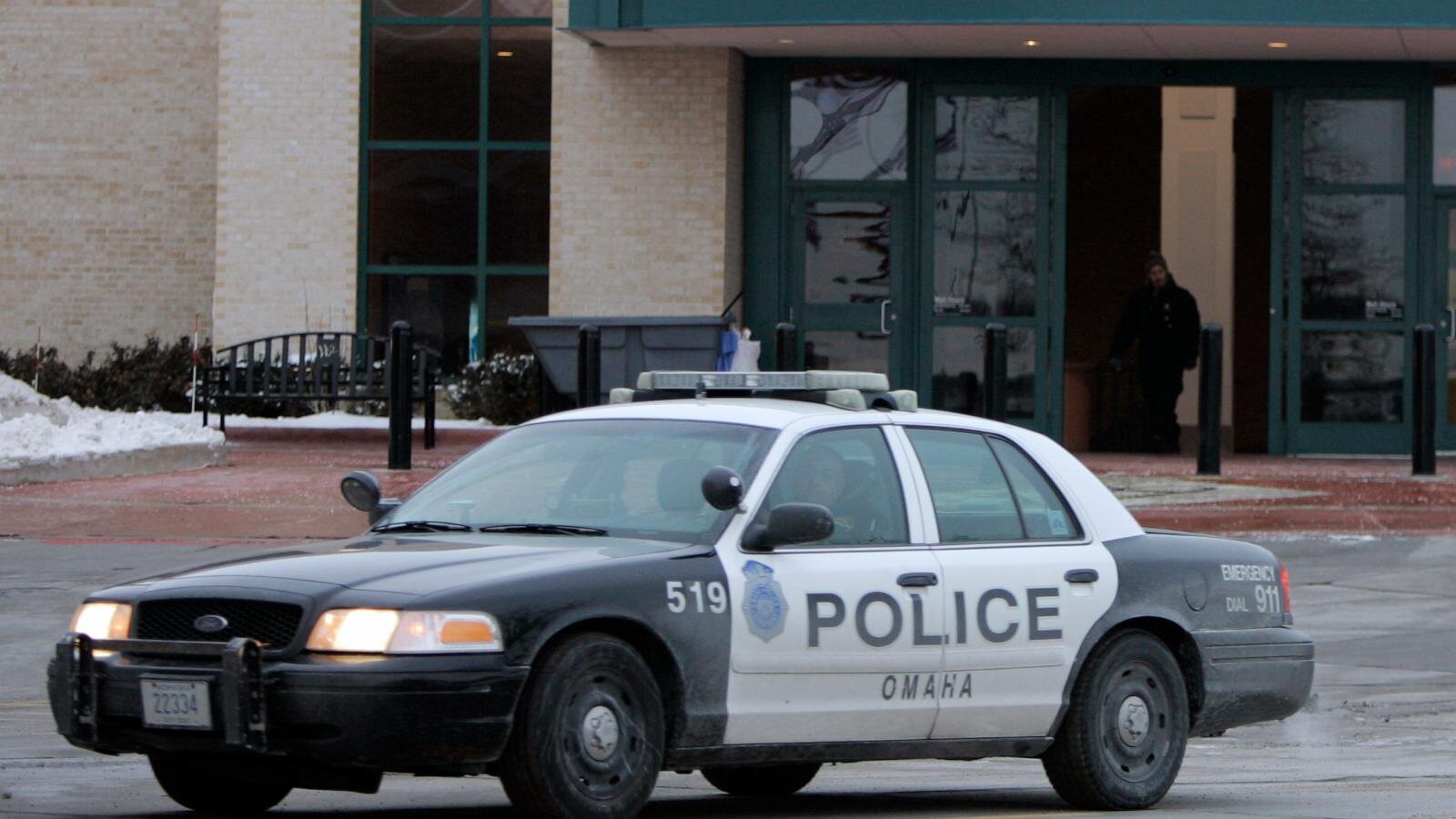 Omaha's largest public school district stops officers from using electric shock gloves