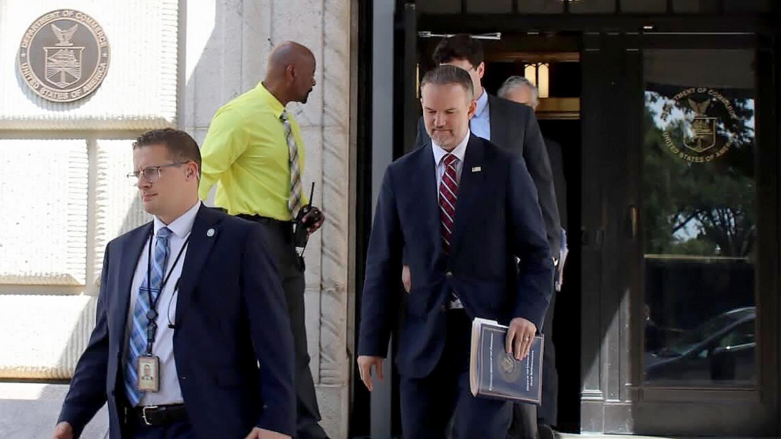 US, Canada hold last-minute talks to stop 50% U.S. tariffs