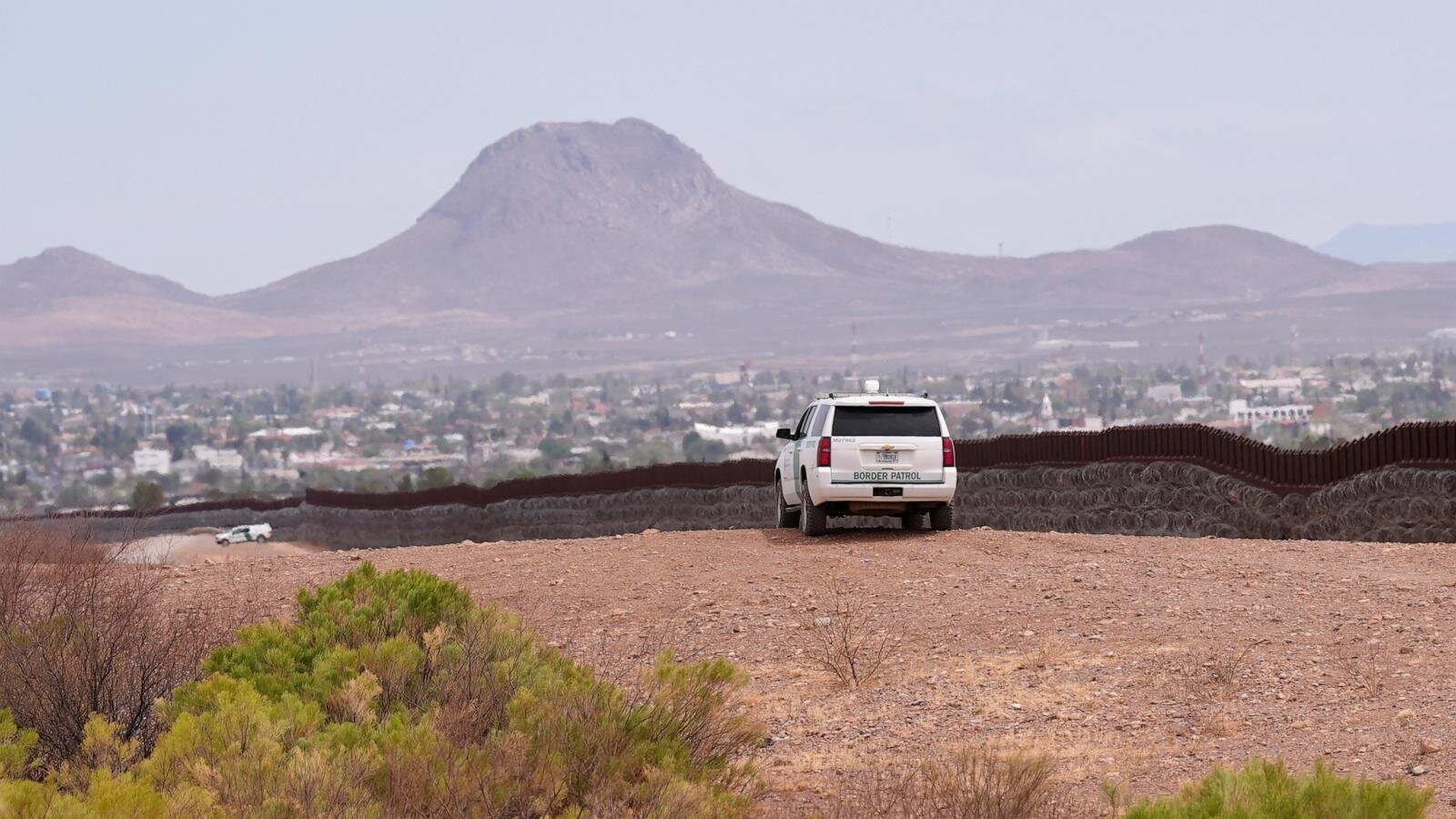 Trump administration starts border wall project in Arizona over tribe's objections