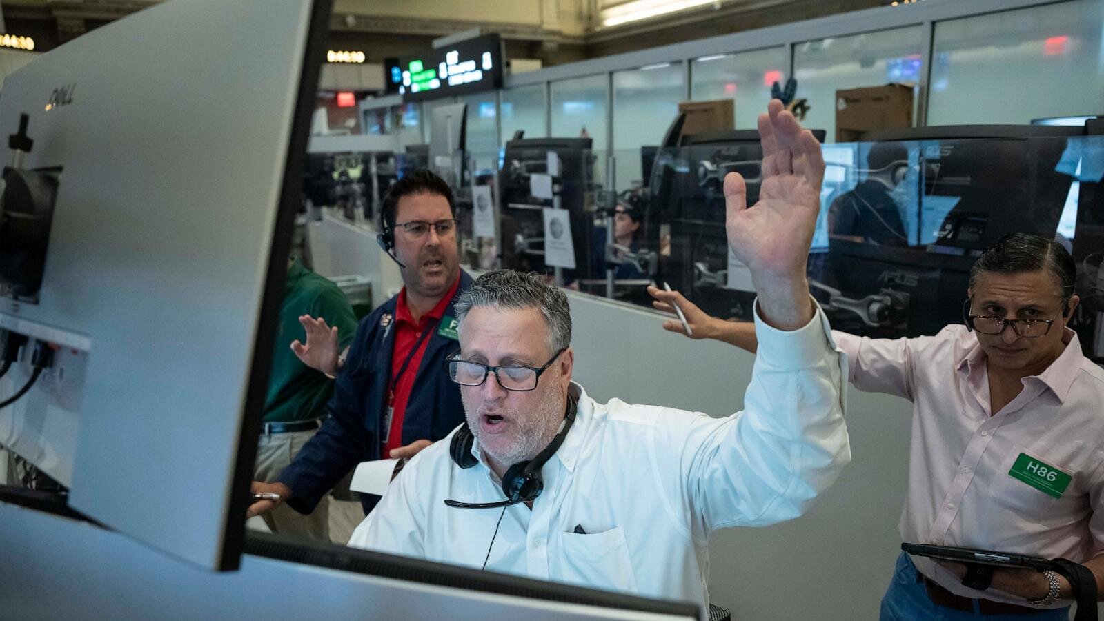 Investors prosper, consumers pay as Iran war exacts uneven economic toll 6 months in
