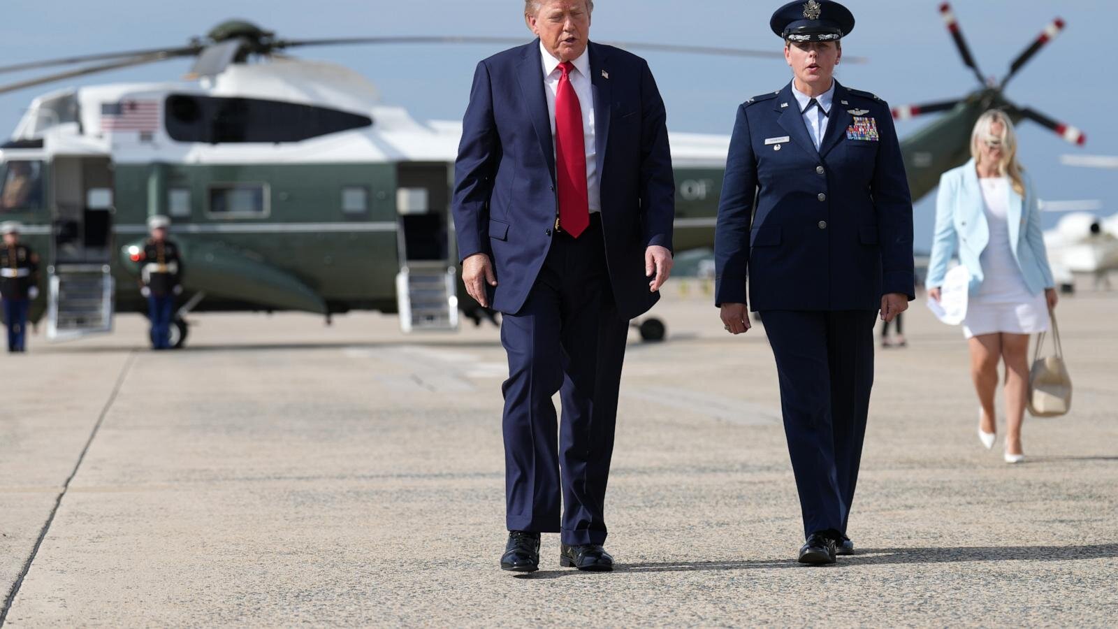 Controllers warned Marine One pilots about communication issues week before dual takeoff, NTSB says