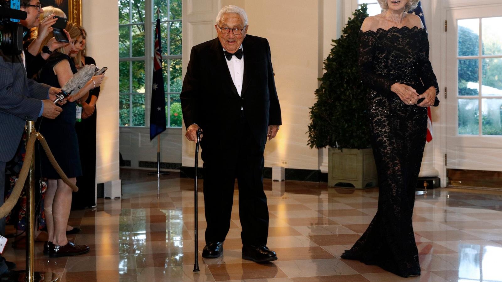 Nancy Kissinger, wife of former Secretary of State Henry Kissinger, dies at 92