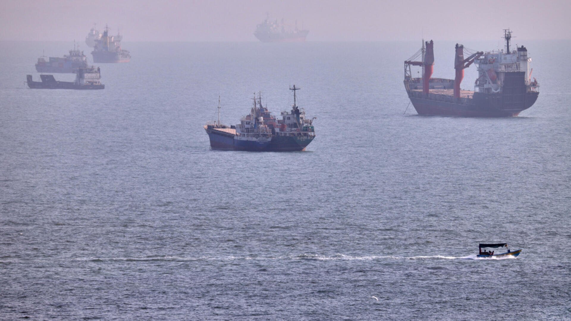 Middle East live: Trump threatens US takeover of Hormuz as Iran vows to retain control