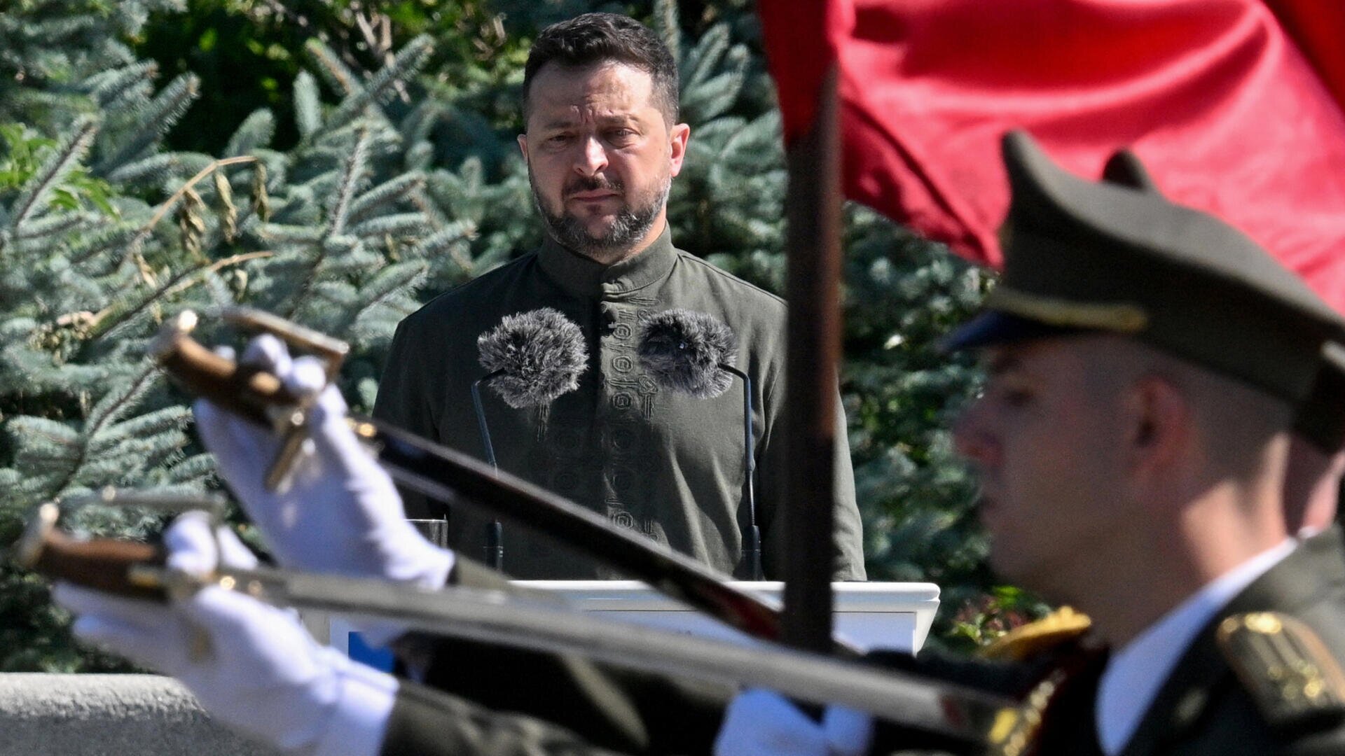 Wartime elections would 'destroy' Ukraine, says Zelensky