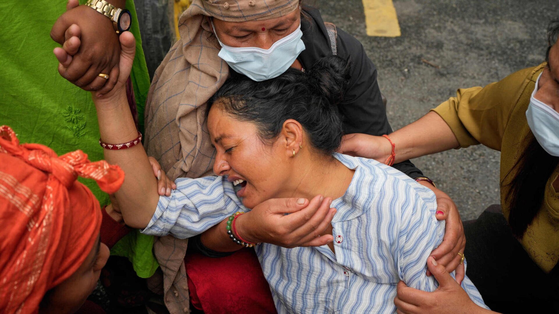 Glacial flood death toll surpasses 1,000 in Nepal and Tibet