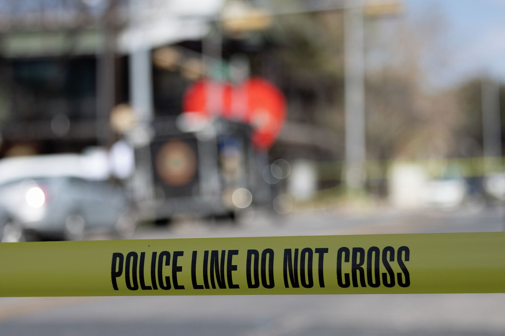 Houston gunman opens fire on cars, shoots mother and daughter