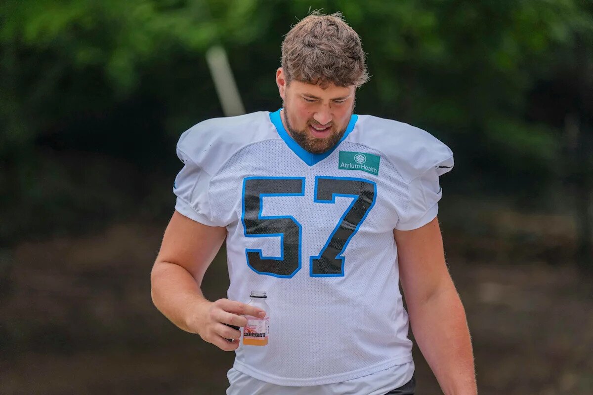 What do the PFF grades say about Panthers OT Monroe Freeling's preseason debut?
