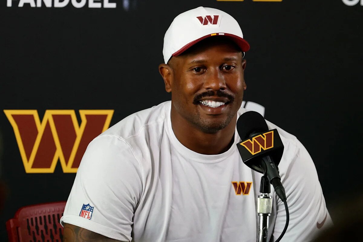 Von Miller announces he's joining Cowboys. What he said