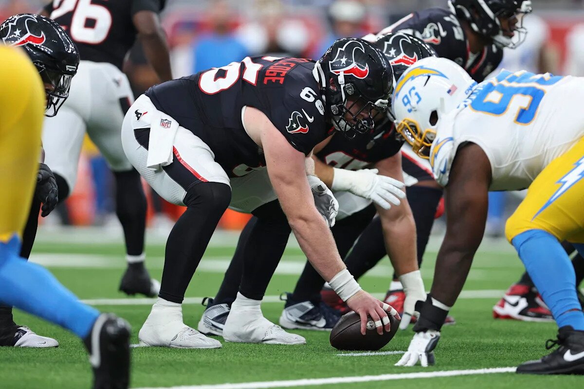 Texans Rookies' Limited Preseason Action Sends A Clear Message About Their Roles