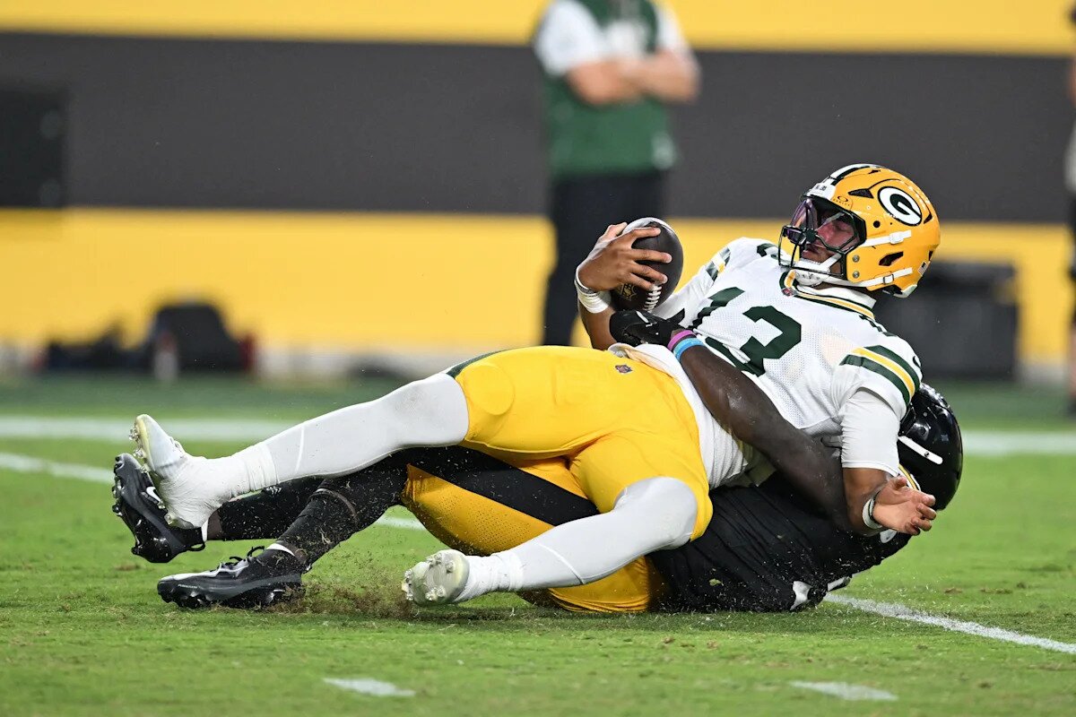 Packers release rookie QB Kyron Drones after preseason opener