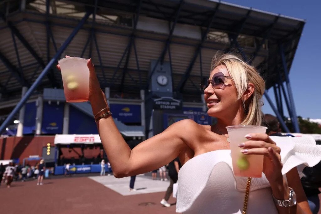 US Open: Serena’s Return, Sky-High Ticket Prices, and Honey Deuces