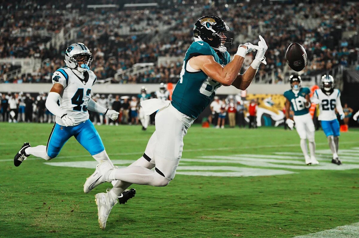 Arizona Cardinals trade for Jacksonville Jaguars TE Hunter Long