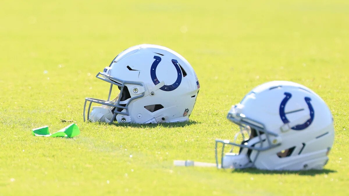 Colts STC Brian Mason suffered multiple torn ligaments in knee from sideline collision