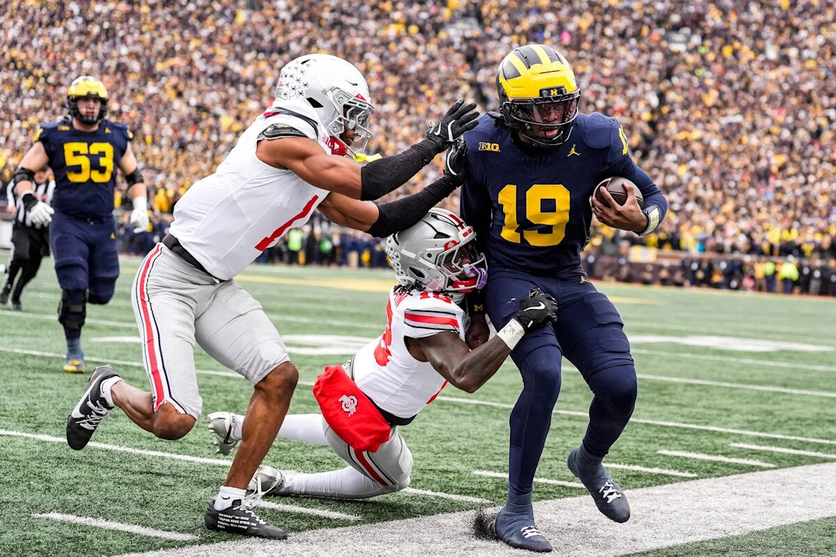 Michigan quarterback Bryce Underwood downplays Ohio State rivalry