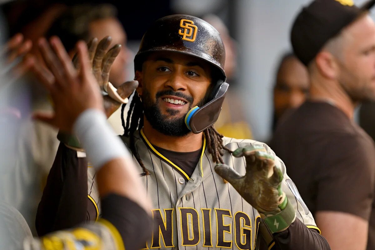 Padres' Fernando Tatis Jr. robs grand slam from Mets' Francisco Lindor