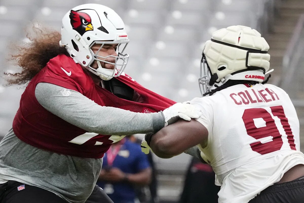 2 Arizona Cardinals starting guards miss Monday's practice