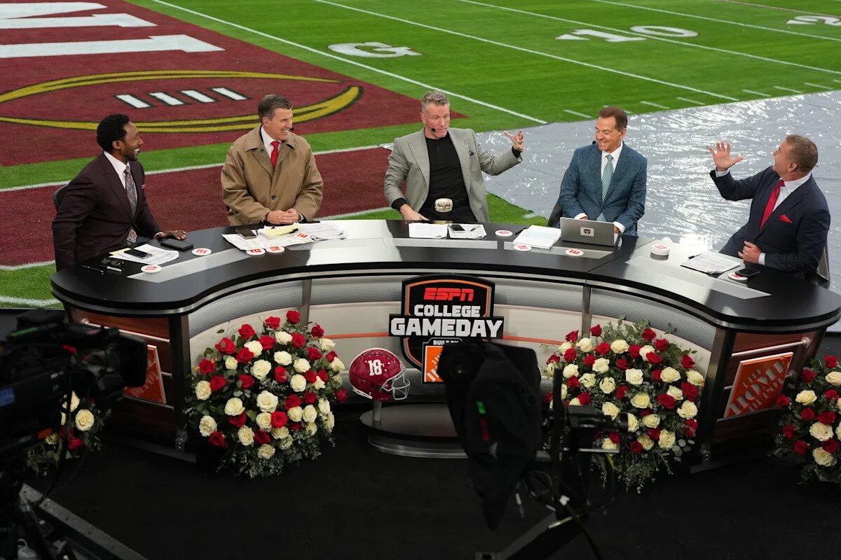 Where will 'College GameDay' be for Week 0 to kick off 2026 season?